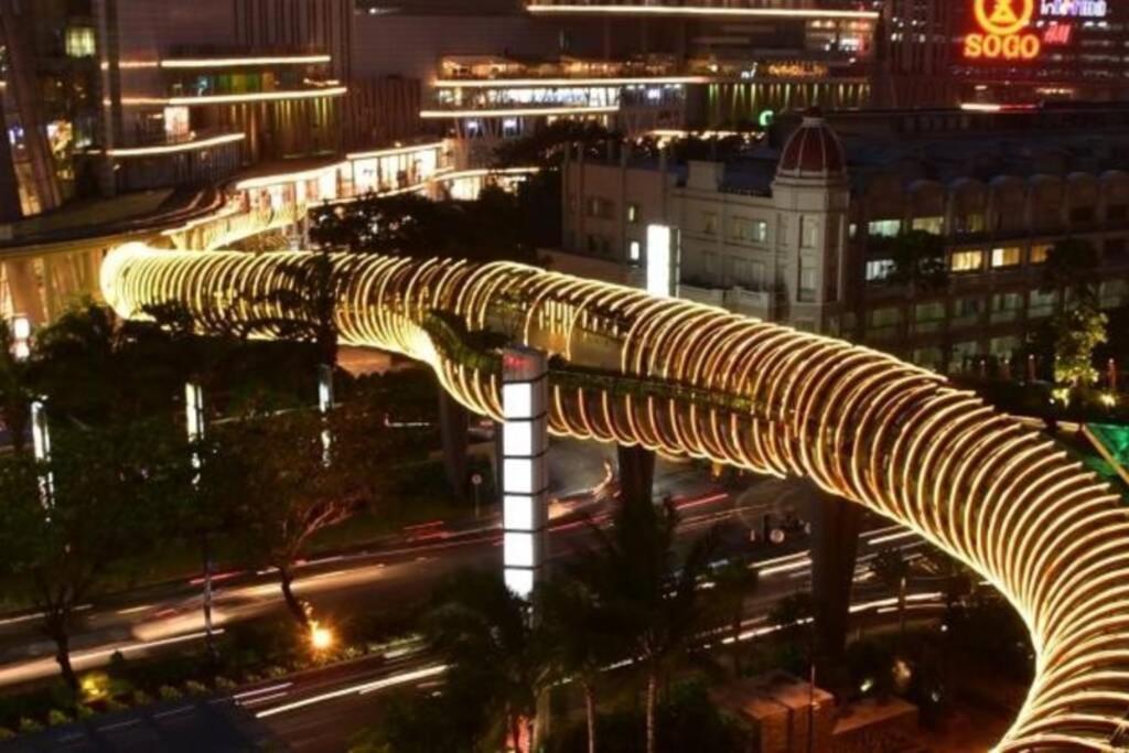 Homy 2 Bedroom Apartment Near Shopping Malls Jakarta Ngoại thất bức ảnh